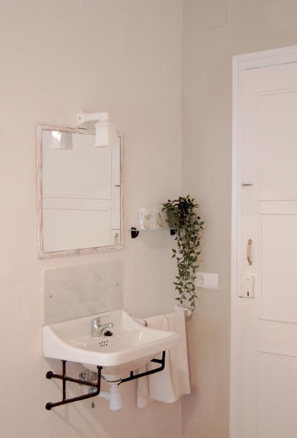 Hostal L'Estrella Palafrugell Extérieur photo