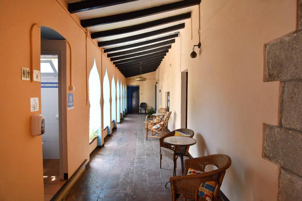 Hostal L'Estrella Palafrugell Extérieur photo