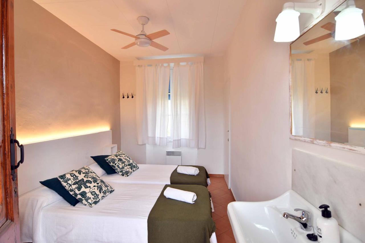 Hostal L'Estrella Palafrugell Extérieur photo