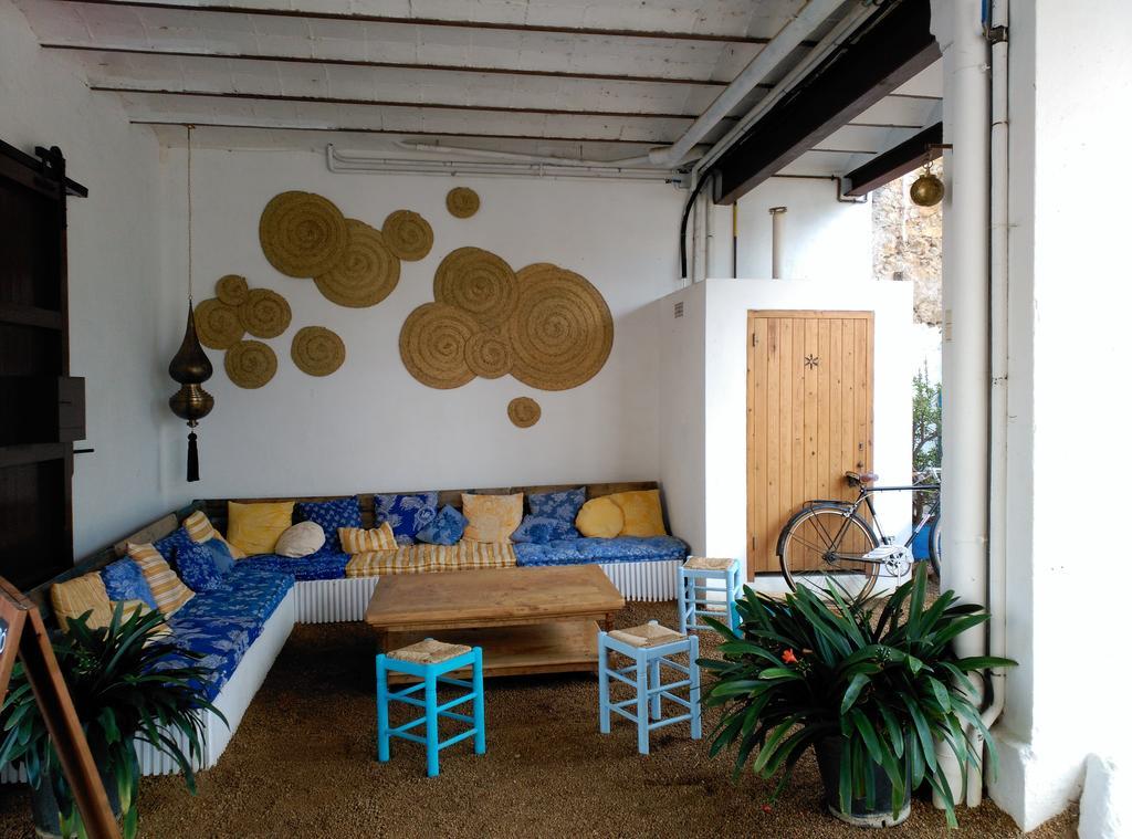 Hostal L'Estrella Palafrugell Extérieur photo