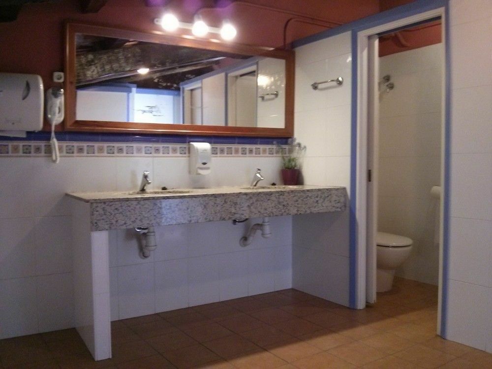 Hostal L'Estrella Palafrugell Extérieur photo